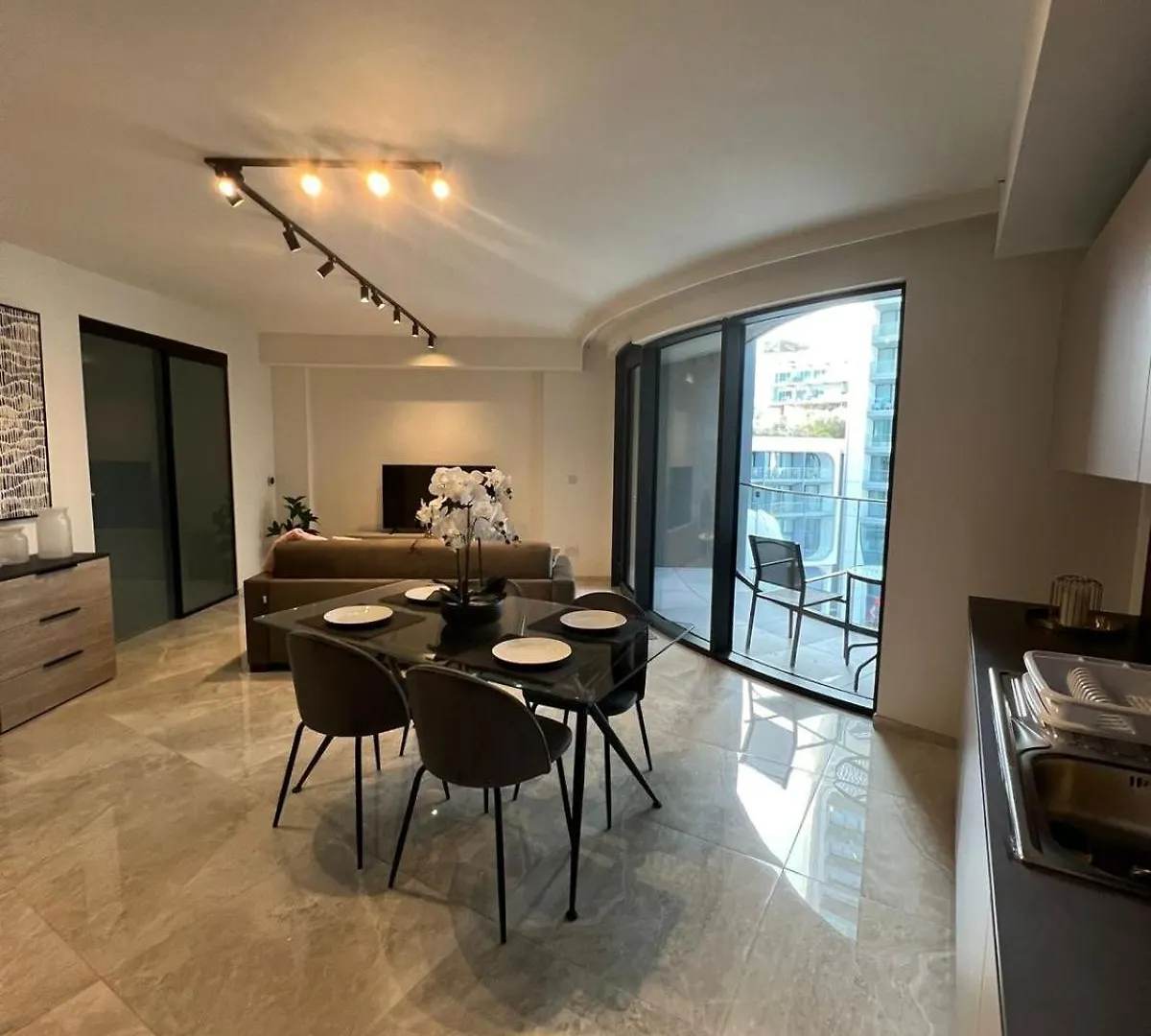 Exclusive 2 Bed - Mercury Suites - Pool Access San Ġiljan